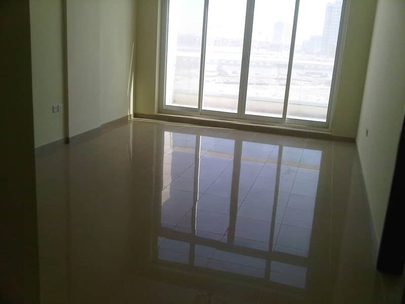 8 IMG00215-20110503-1538. jpg