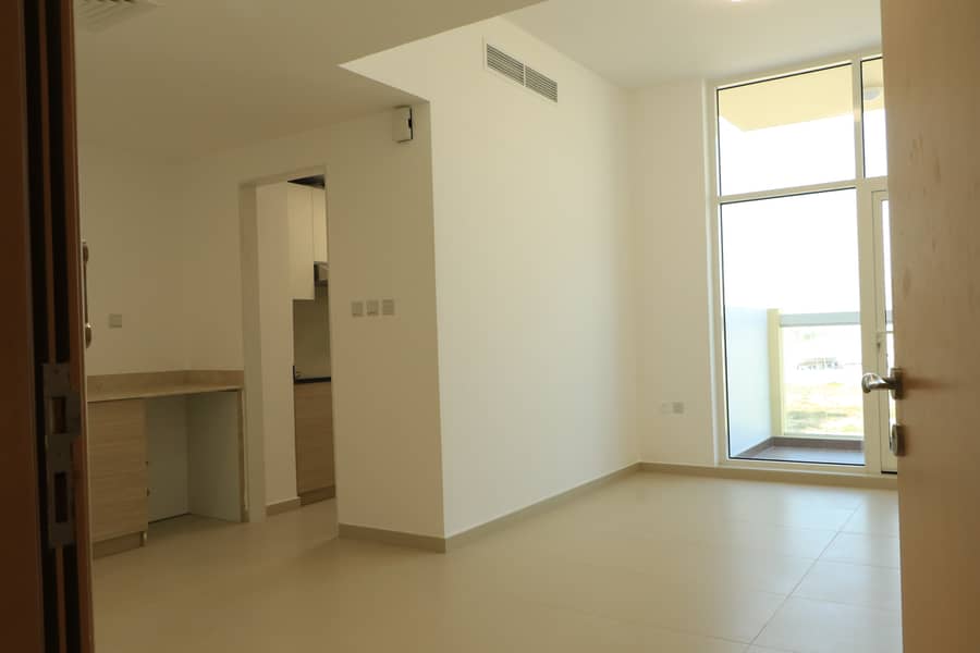 24 SASD9207. JPG