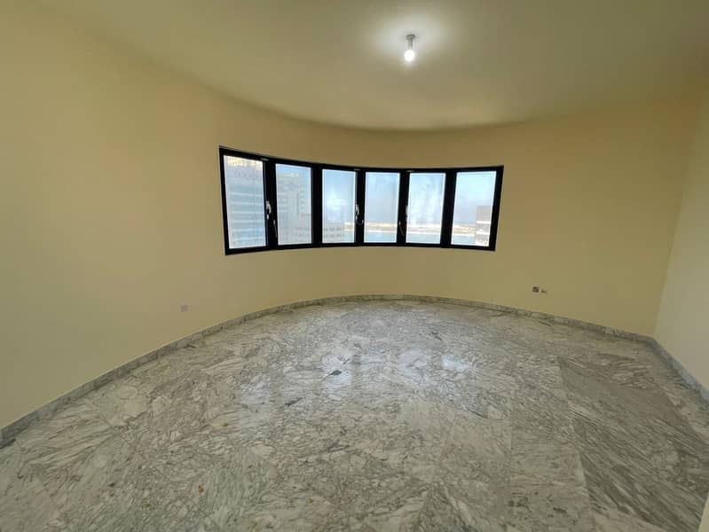 2 Bedroom Apartment NO COMMISSION - Corniche Area, Abu Dhabi 2 Bedroom Apartment NO COMMISSION - Corniche Area, Abu Dhabi