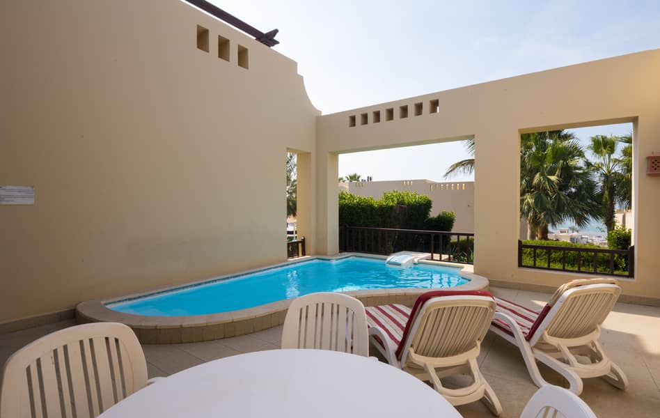 4 VILLA 14_15. jpg