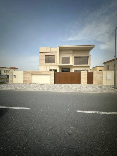 5 Bedroom Villa for Sale in Hoshi, Sharjah - فيلا بن كرم. jpg