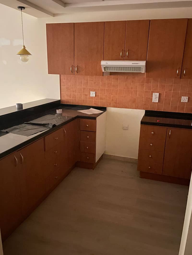 5 Canal Residence 1br 2. jpeg