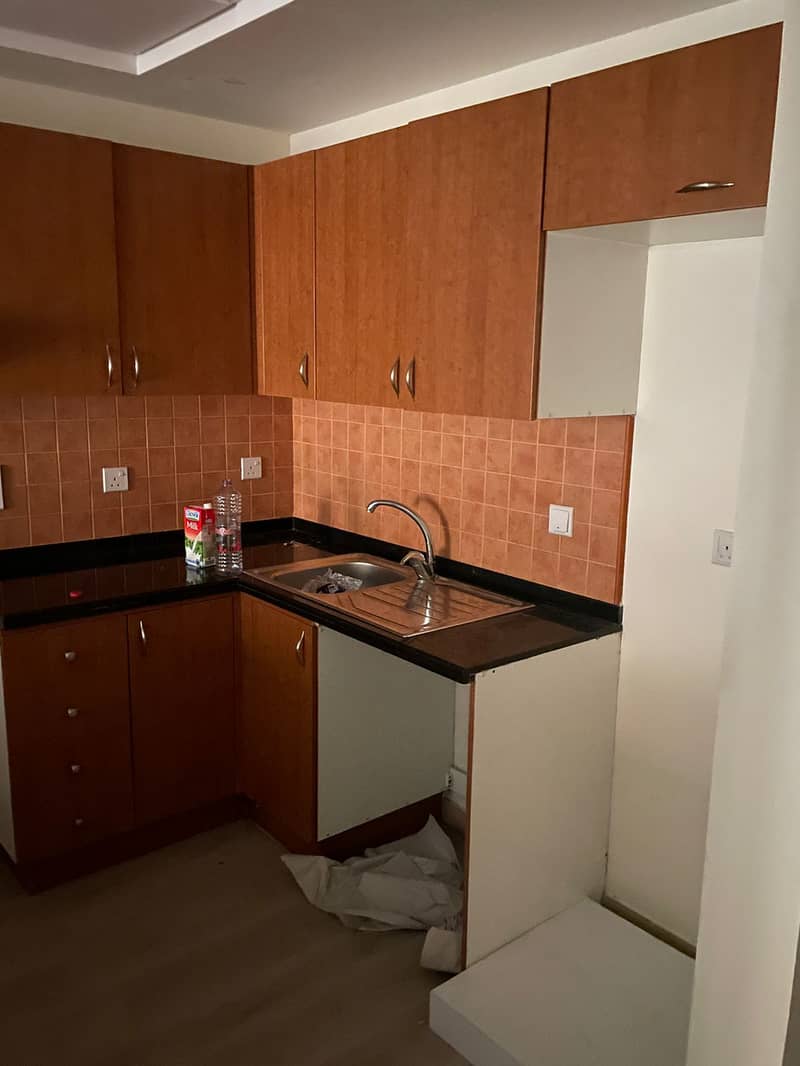 6 Canal Residence 1br 3. jpeg