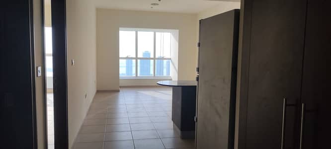 1 Bedroom Flat for Sale in Dubai Marina, Dubai - PHOTO-2024-07-02-15-44-47. jpg