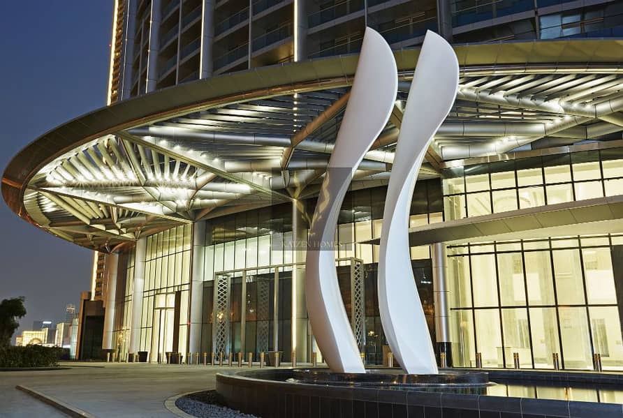 2 Wings - The Address Boulevard Dubai. jpg