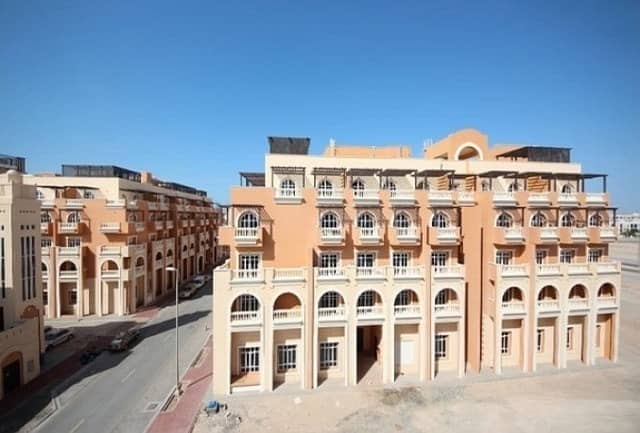 Large 1 Bed | Unfurnished | Pool View | Seasons Community Large 1 Bed | Unfurnished | Pool View | Seasons Community