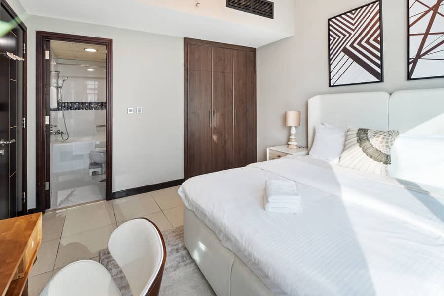 17 Oak Tree Indigo Tower 2015 - 05. jpg
