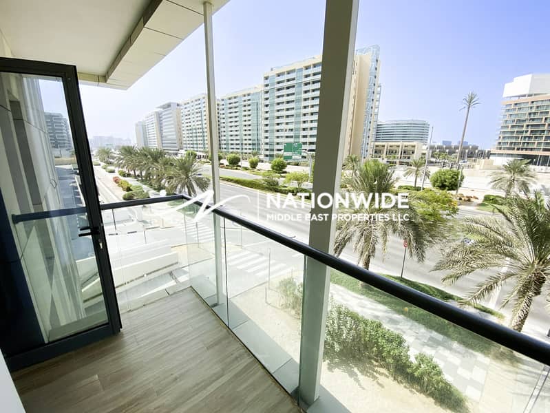HOT HOT DEAL| Boulevard Views| Waterfront Living HOT HOT DEAL| Boulevard Views| Waterfront Living