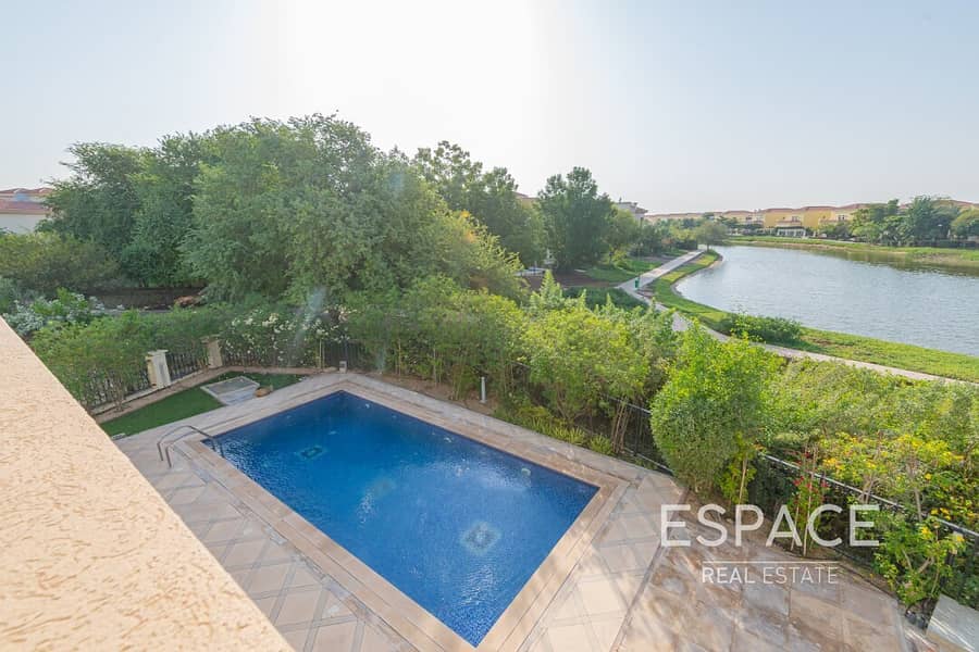 Spacious | 4 BR plus Maids | On the Lake Spacious | 4 BR plus Maids | On the Lake