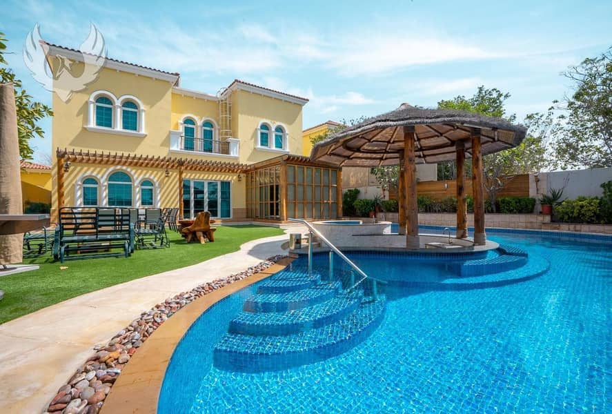Extensive Upgrades | Extended | Beautiful Pool Extensive Upgrades | Extended | Beautiful Pool