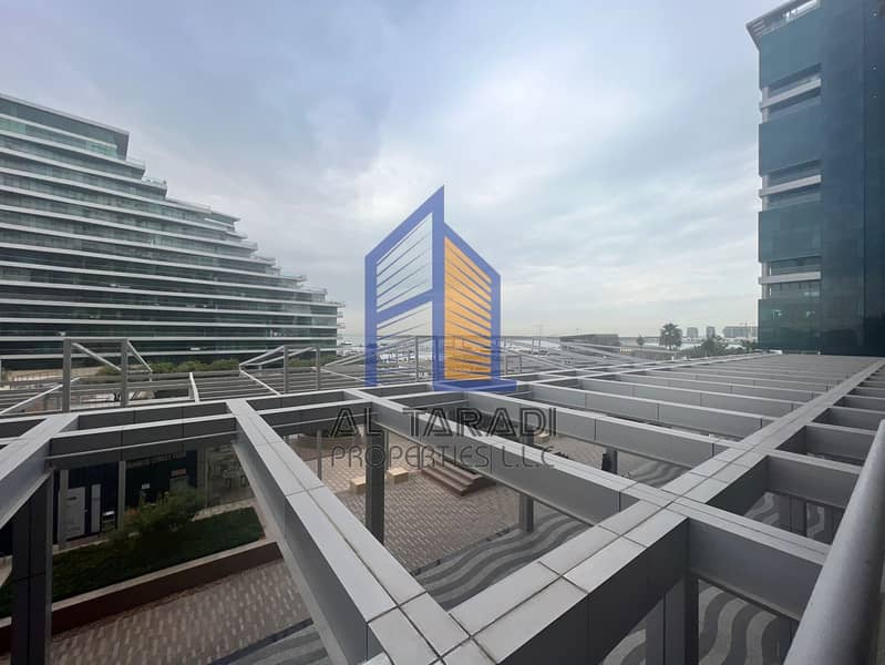 Dazzling 2 bedrooms|UPCOMING IN OCT | Beautiful Location and View