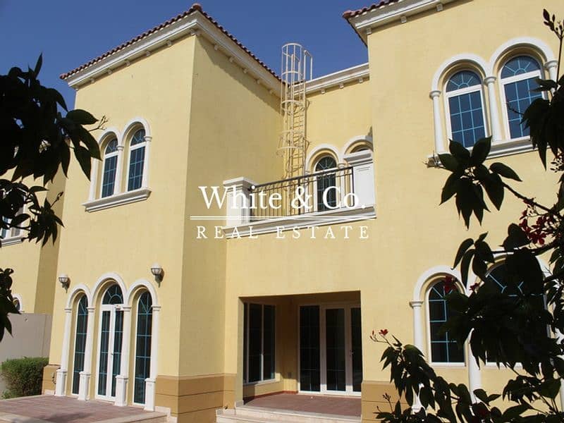 Legacy Villa | Corner Unit | High Quality Legacy Villa | Corner Unit | High Quality