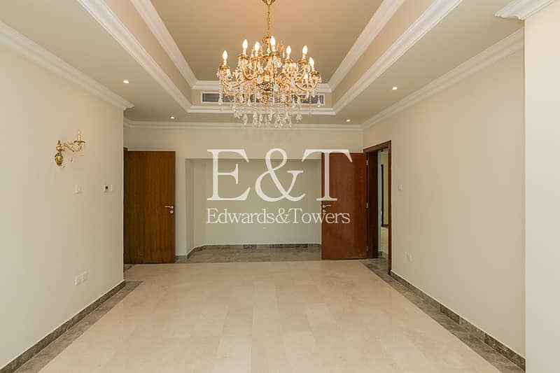 11 Open house All week 10-6pm|Renovated| JI