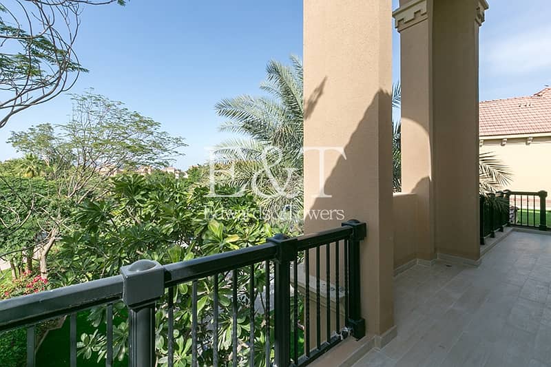 30 Open house All week 10-6pm|Renovated| JI