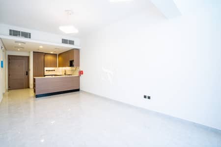 2 Bedroom Apartment for Sale in Jumeirah Village Circle (JVC), Dubai - Pool View|Ensuite |Study|Chiller Free|White Goods