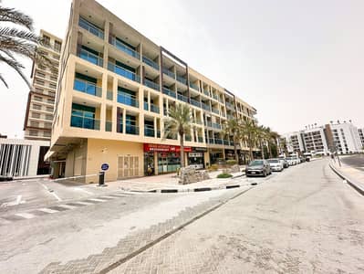 Furnished || Studio apartment || Swimming pool