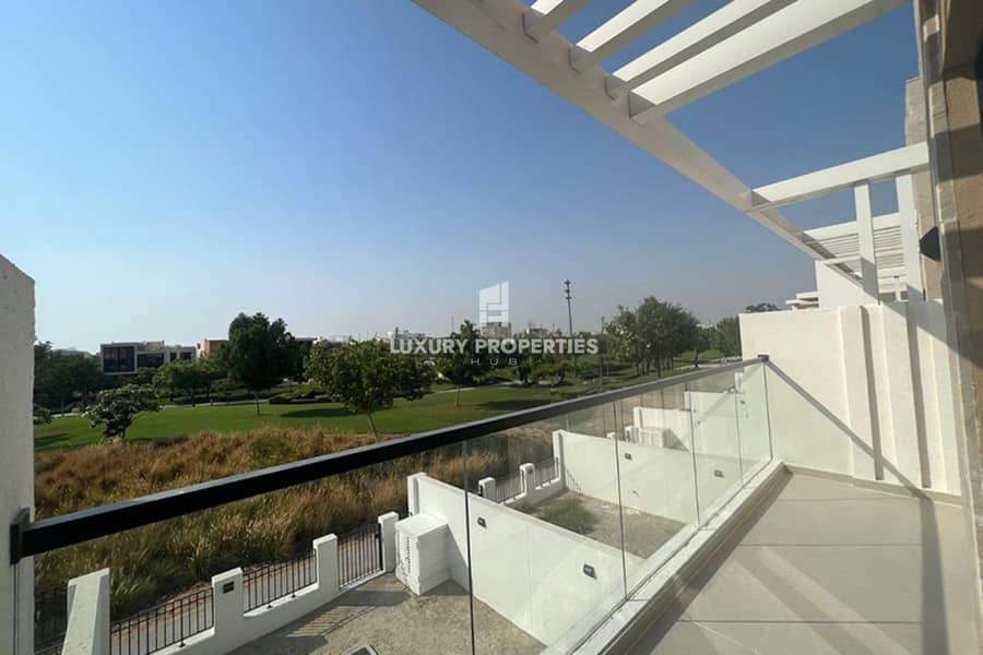 位于达马克山庄，公园1号别墅区 3 卧室的联排别墅 215000 AED - 9620372