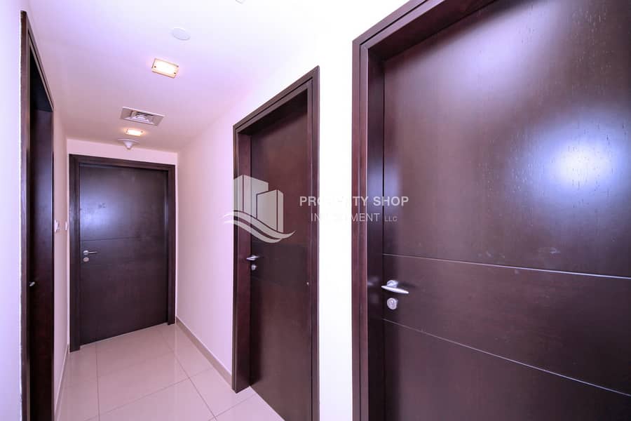 9 2-bedroom-apartment-al-reem-island-shams-abu-dhabi-sun-corridor. JPG