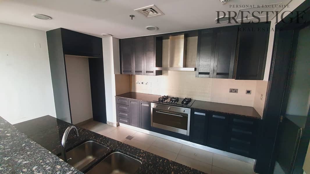 6 Duplex | Lake View| 4 balconies |3 beds| Maid