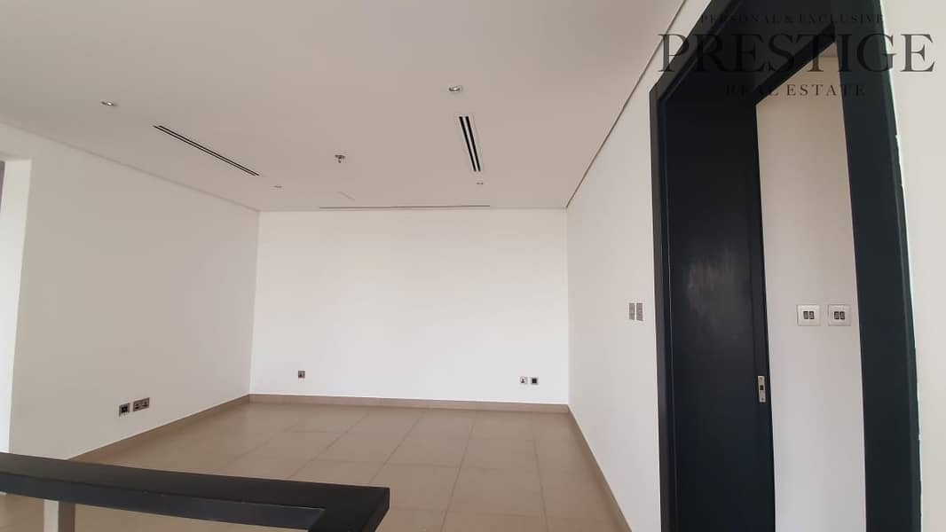 8 Duplex | Lake View| 4 balconies |3 beds| Maid