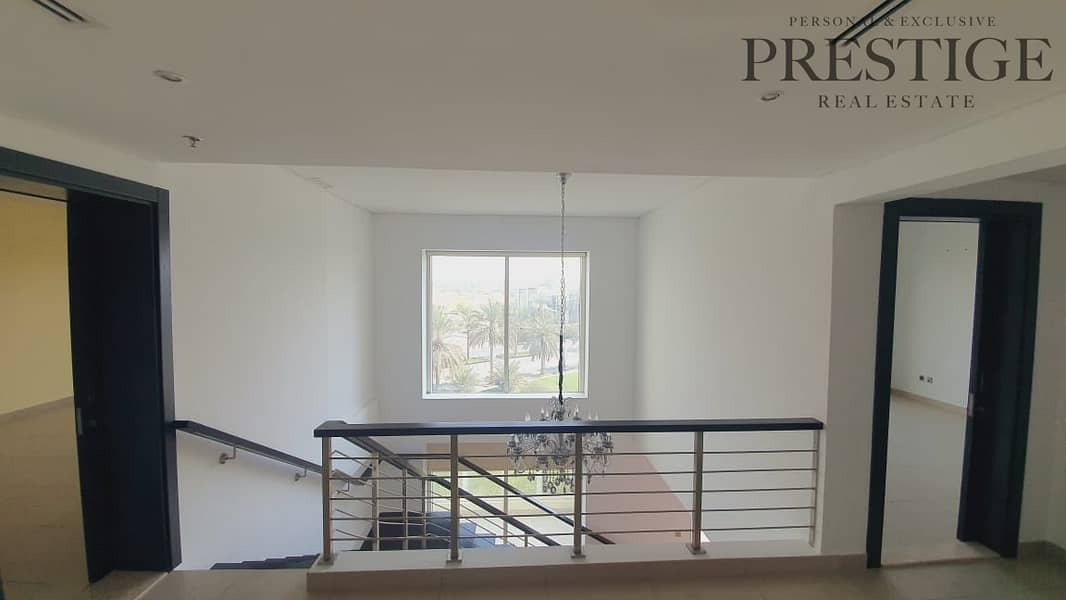 15 Duplex | Lake View| 4 balconies |3 beds| Maid