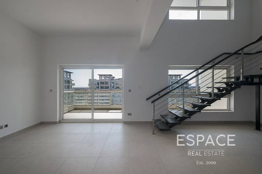 2 Duplex | Vacant | Lake View | Maintained