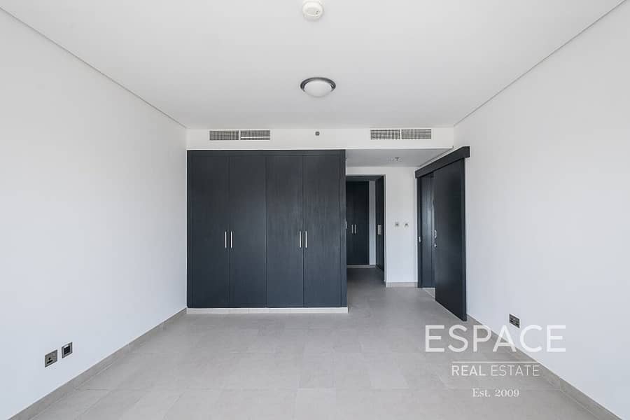 5 Duplex | Vacant | Lake View | Maintained