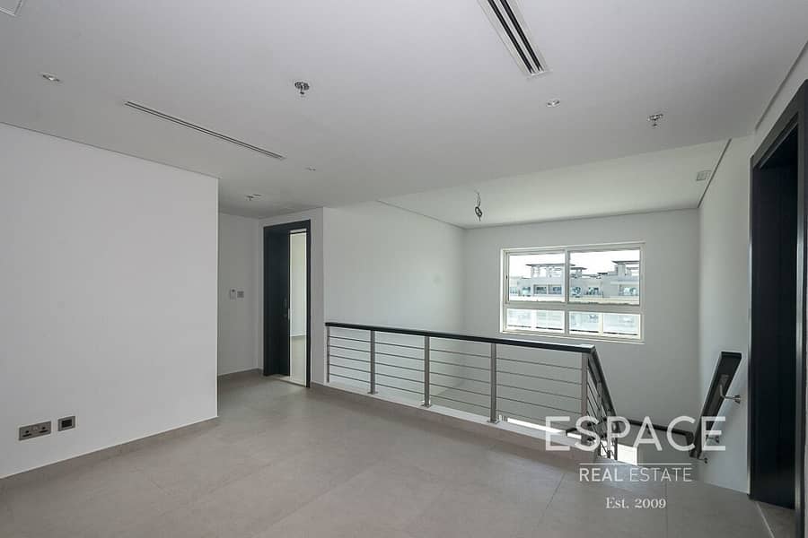 7 Duplex | Vacant | Lake View | Maintained