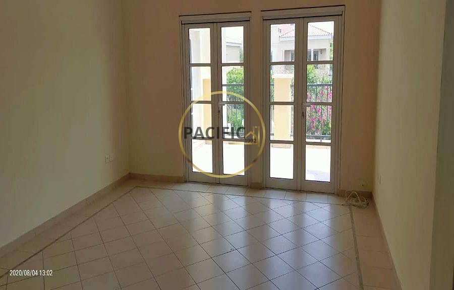 6 Beautifull Villa | Swimming Pool | Make an Offer