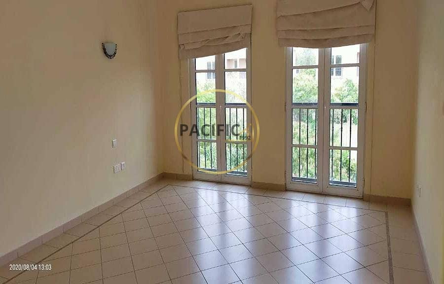 11 Beautifull Villa | Swimming Pool | Make an Offer