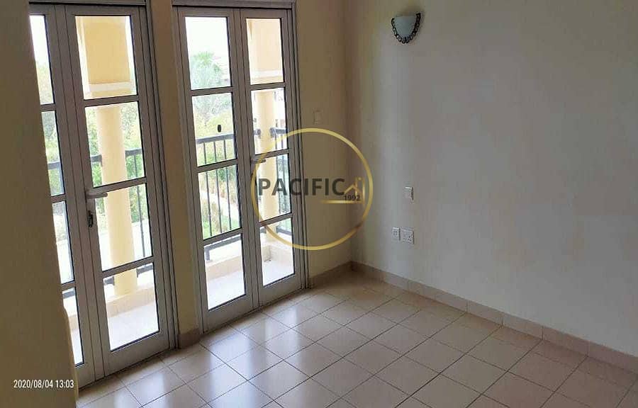 18 Beautifull Villa | Swimming Pool | Make an Offer