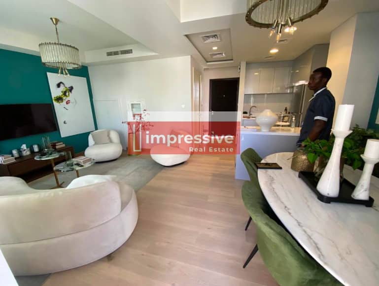 2 GOLF STREET View 3BR TOWNHOUSE Available On Best Deal !