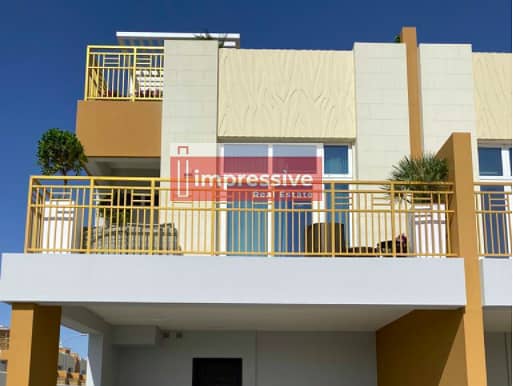 5 GOLF STREET View 3BR TOWNHOUSE Available On Best Deal !