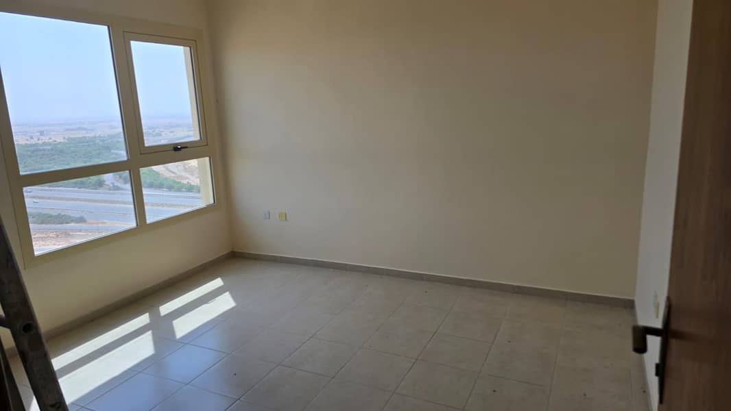 8 1bedroom. jpg