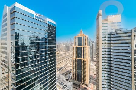 VASTU I Premium Building I Lake View I Bright Unit