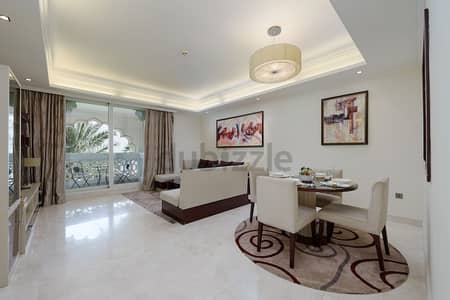 2 Bedroom Apartment for Rent in Palm Jumeirah, Dubai - Maison Privee - Charming Apt with Arabesque Sea View on the Palm Jumeirah