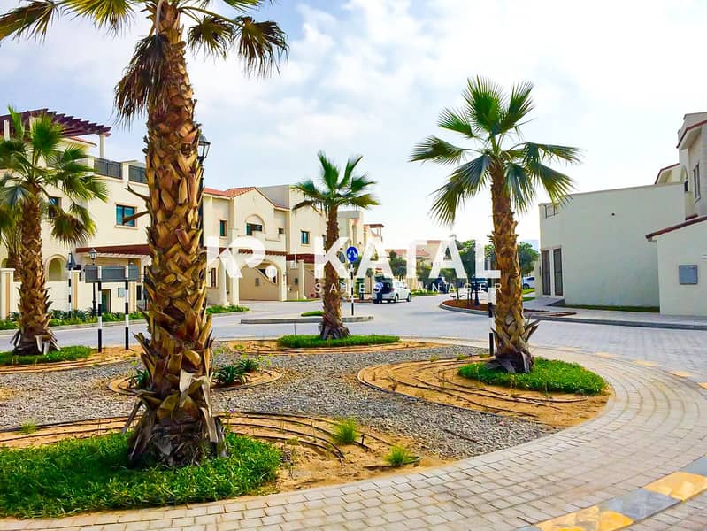 2 Bloom Gardens, Al Matar, Abu Dhabi, Villa for sale, 5 Bedroom for sale, Al Seef Mall 009. jpg