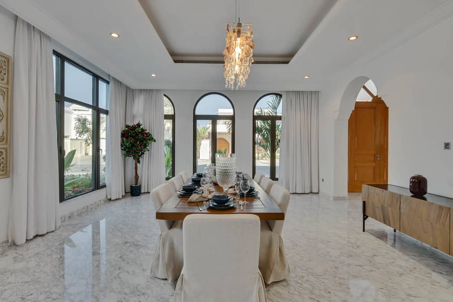 Maison Privee - Fully Upgraded Luxury 5BR Villa w/Dramatic Vw Private Beach, Pool - Image 8