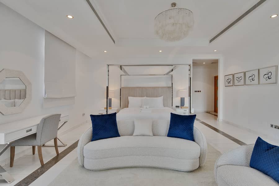 Maison Privee - Fully Upgraded Luxury 5BR Villa w/Dramatic Vw Private Beach, Pool - Image 28