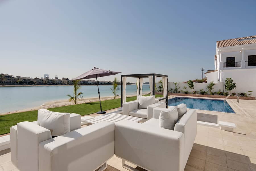 Maison Privee - Fully Upgraded Luxury 5BR Villa w/Dramatic Vw Private Beach, Pool - Image 30