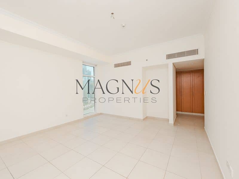11 JLT Cluster U - Al Seef 3 -2503 2BR Maid WB (8 of 20). jpg