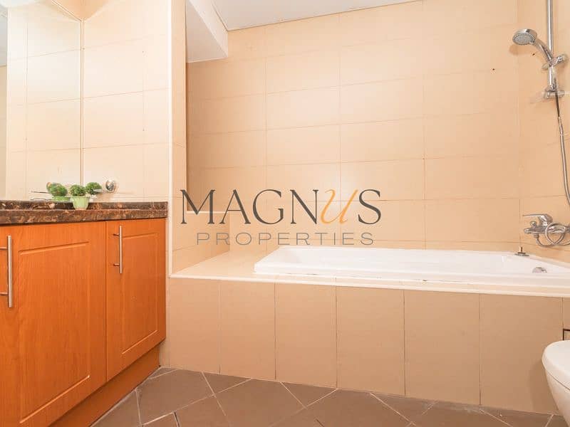 12 JLT Cluster U - Al Seef 3 -2503 2BR Maid WB (10 of 20). jpg