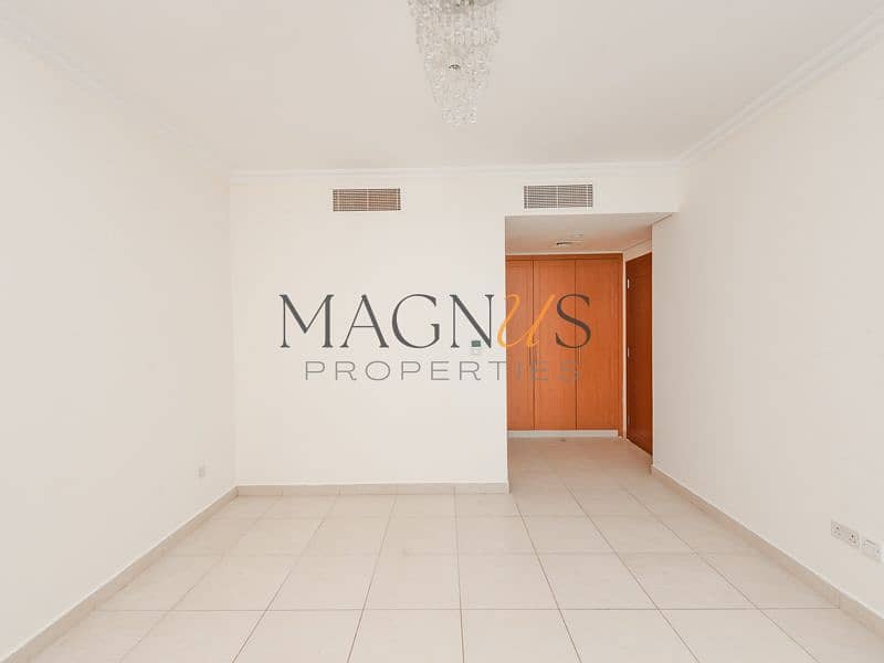 6 JLT Cluster U - Al Seef 3 -2503 2BR Maid WB (12 of 20). jpg