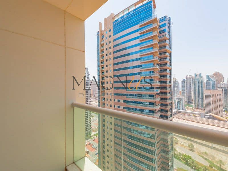 17 JLT Cluster U - Al Seef 3 -2503 2BR Maid WB (14 of 20). jpg