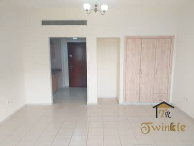 Vacant Studio | Near to Bus Stop | W/O Balcony | For Rent