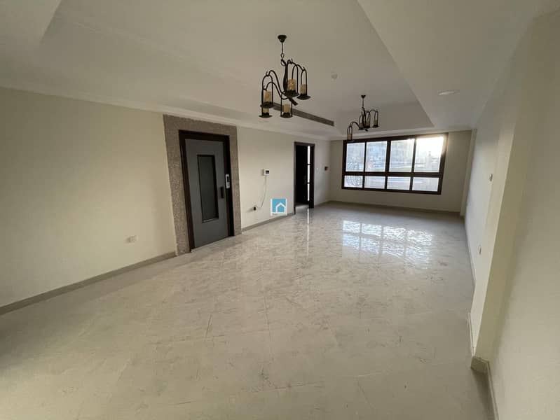 9 G+2 Townhouse with lift in JVC