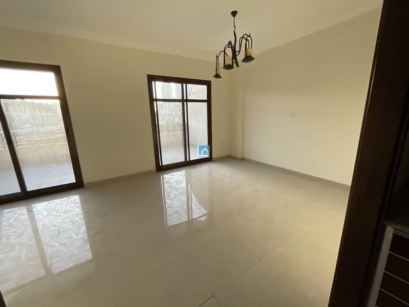 17 Spacious Living