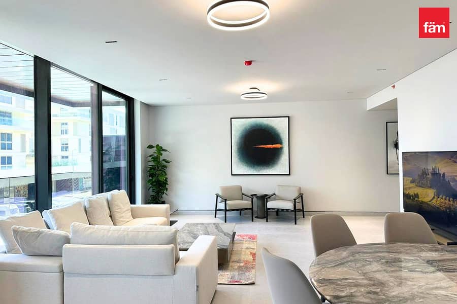 Investor choice | Move in November Investor choice | Move in November