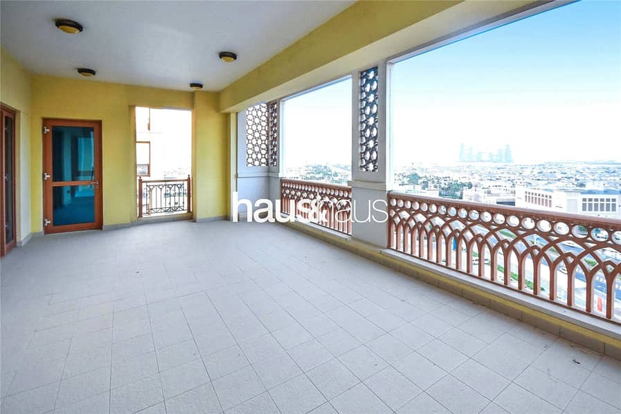 Available Now | Big Balcony | High floor