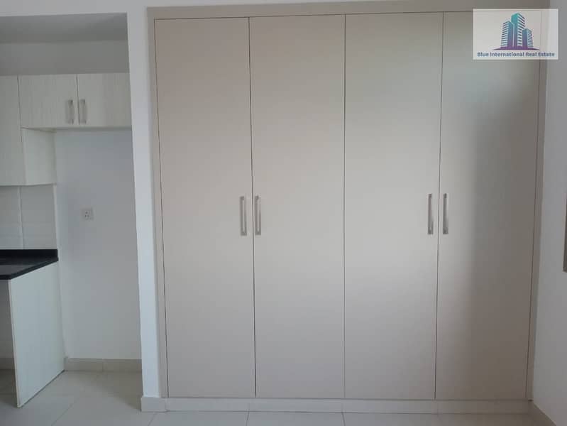 2 Pic 2. jpg